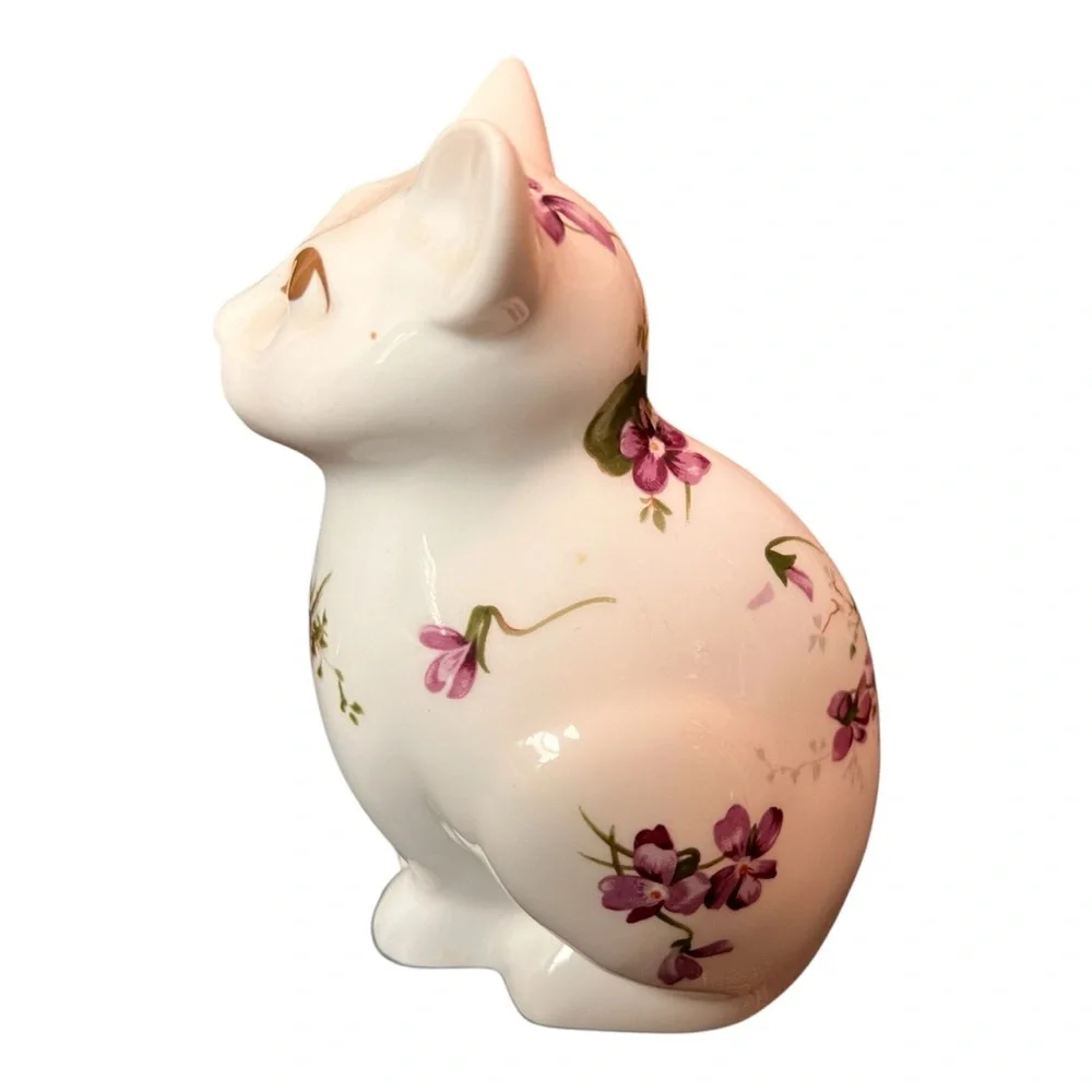 HAMMERSLEY Floral Ceramic Cat Figurine - White and Purple.